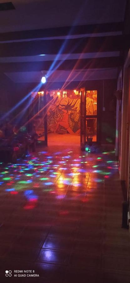 Efferus Hostel Ubatuba Εξωτερικό φωτογραφία